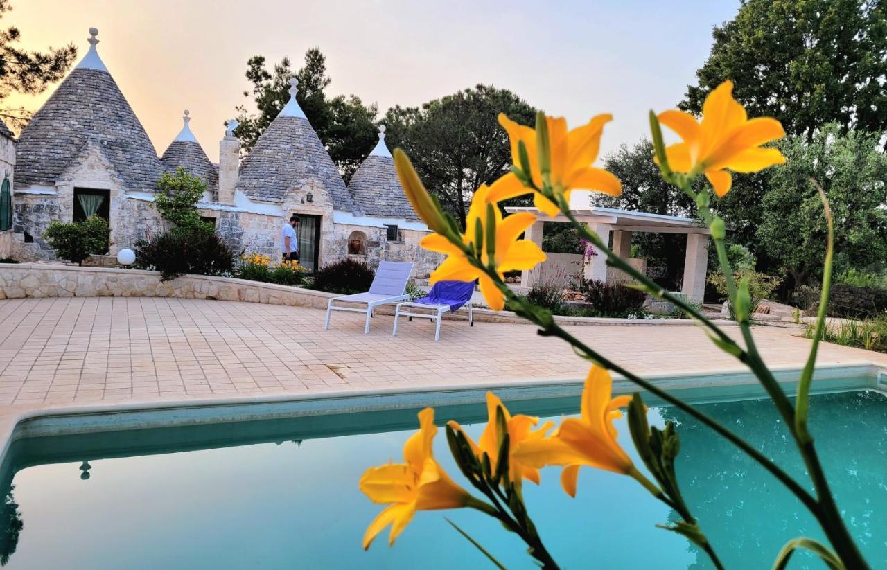 Trullo Bosco Libero Ostuni Villa Dış mekan fotoğraf