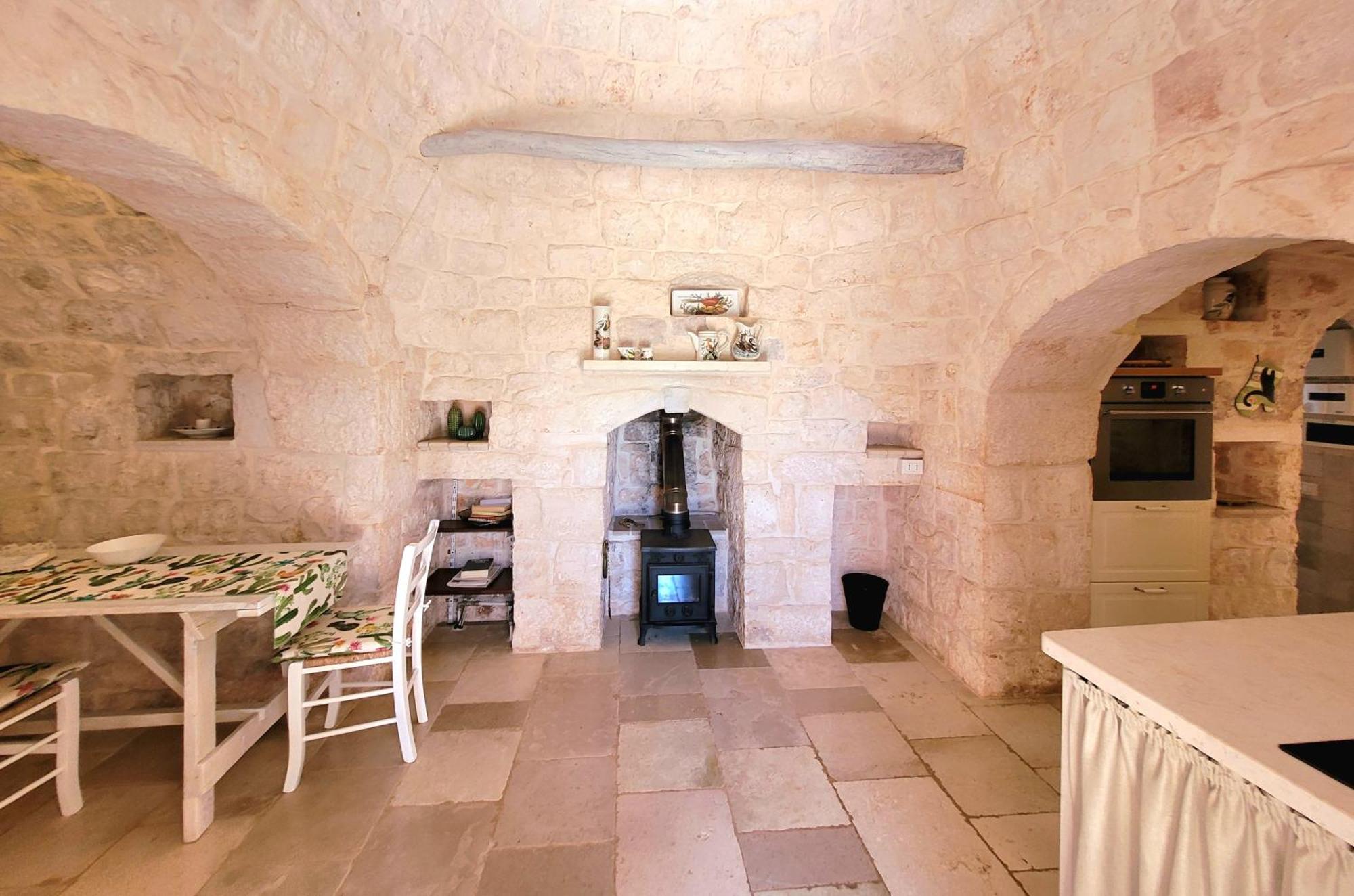 Trullo Bosco Libero Ostuni Villa Dış mekan fotoğraf
