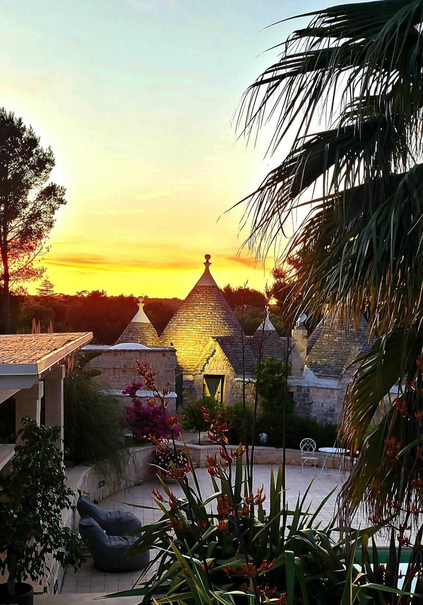 Trullo Bosco Libero Ostuni Villa Dış mekan fotoğraf