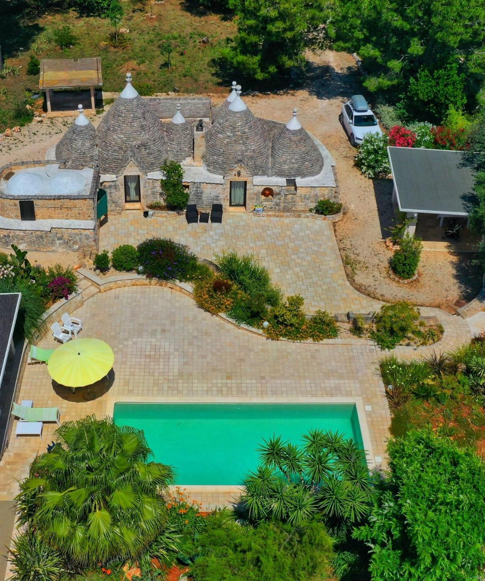 Trullo Bosco Libero Ostuni Villa Dış mekan fotoğraf